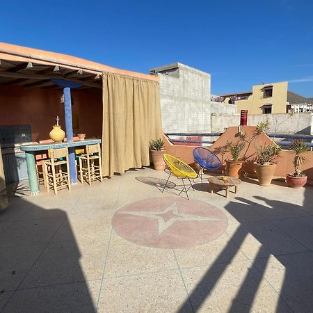 The Rainbow House Apartment Mirleft Exterior photo