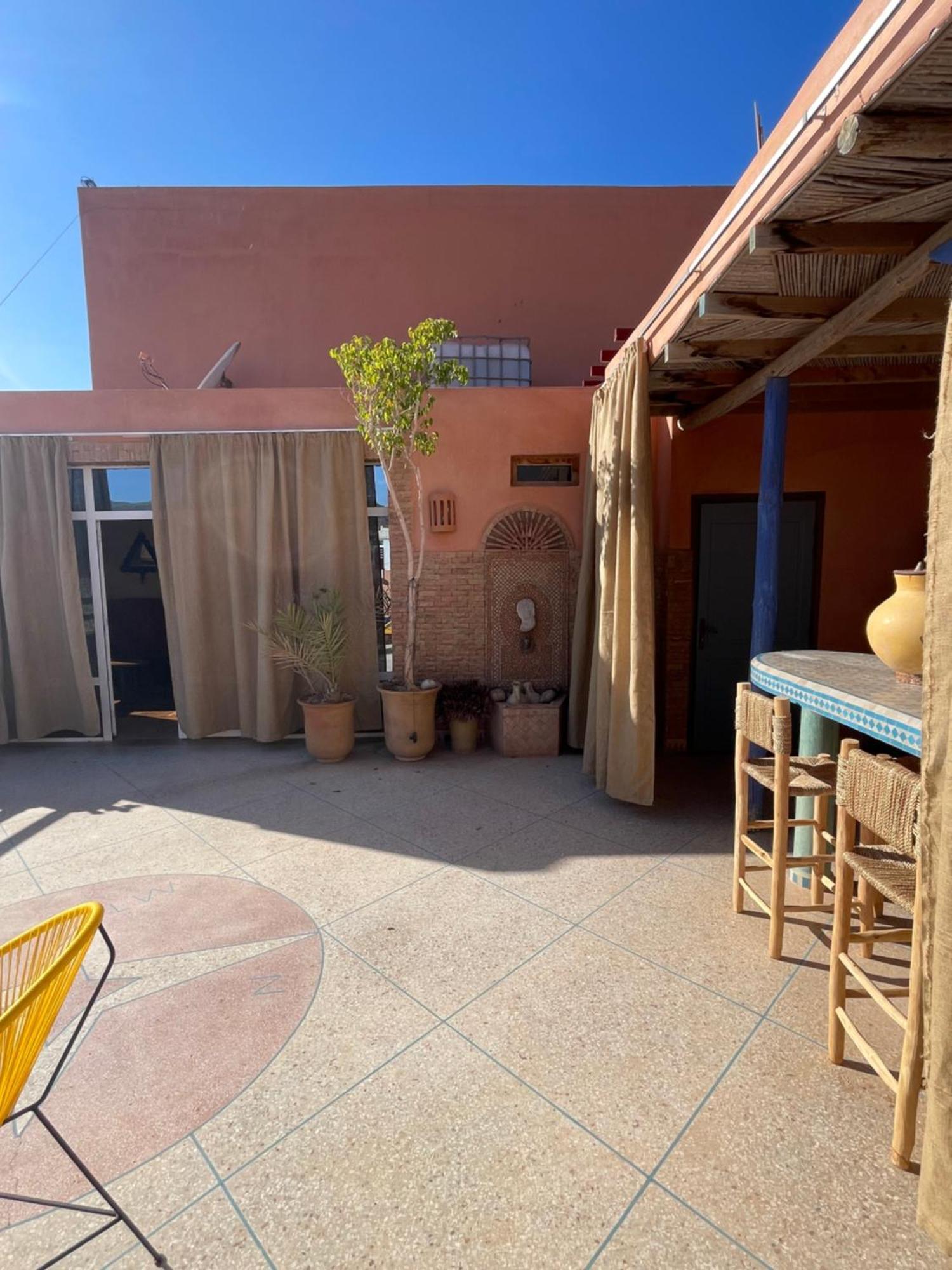 The Rainbow House Apartment Mirleft Exterior photo